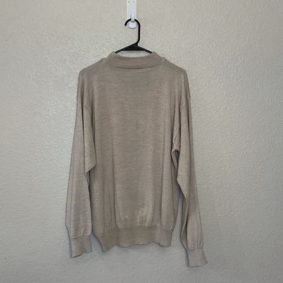 Fiii Cream Men’s Sweater - Picture 2 of 3